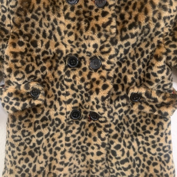 Adorable EUC Beluga New York faux leopard jacket - Picture 3 of 8